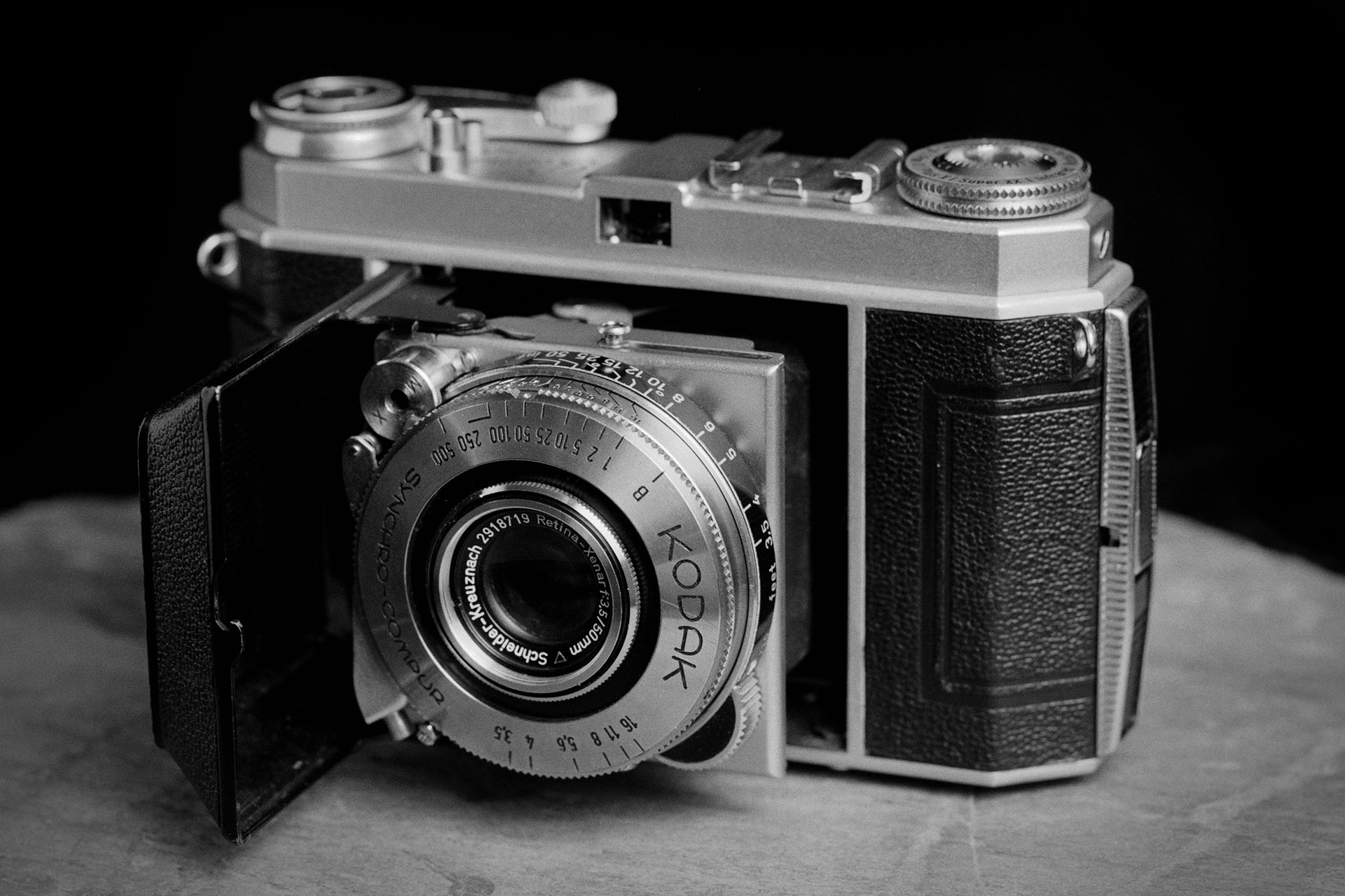 The Redemption of a Kodak Retina Ia - The Noisy Shutter